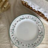 Set of 4 porcelain plates