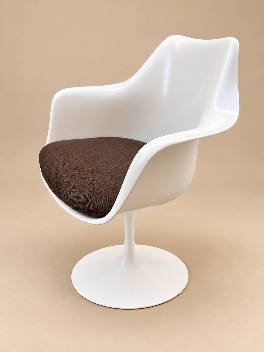 Knoll saarinen tulip swivel armchairs