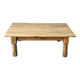 Table basse vintage en bois massif brut avec pieds sculptés
