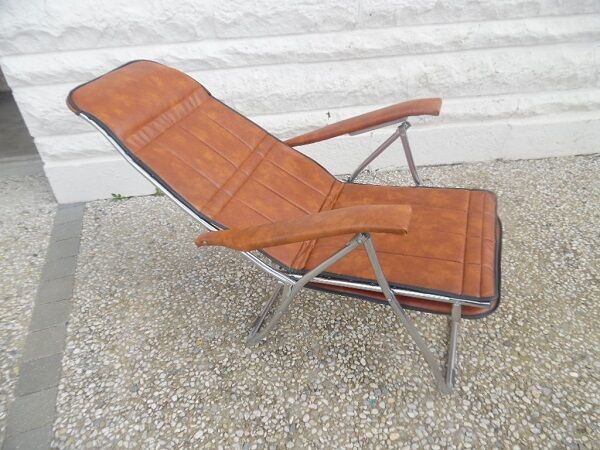 Vintage long chair