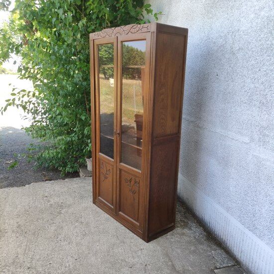 Wardrobe, Art Deco showcase