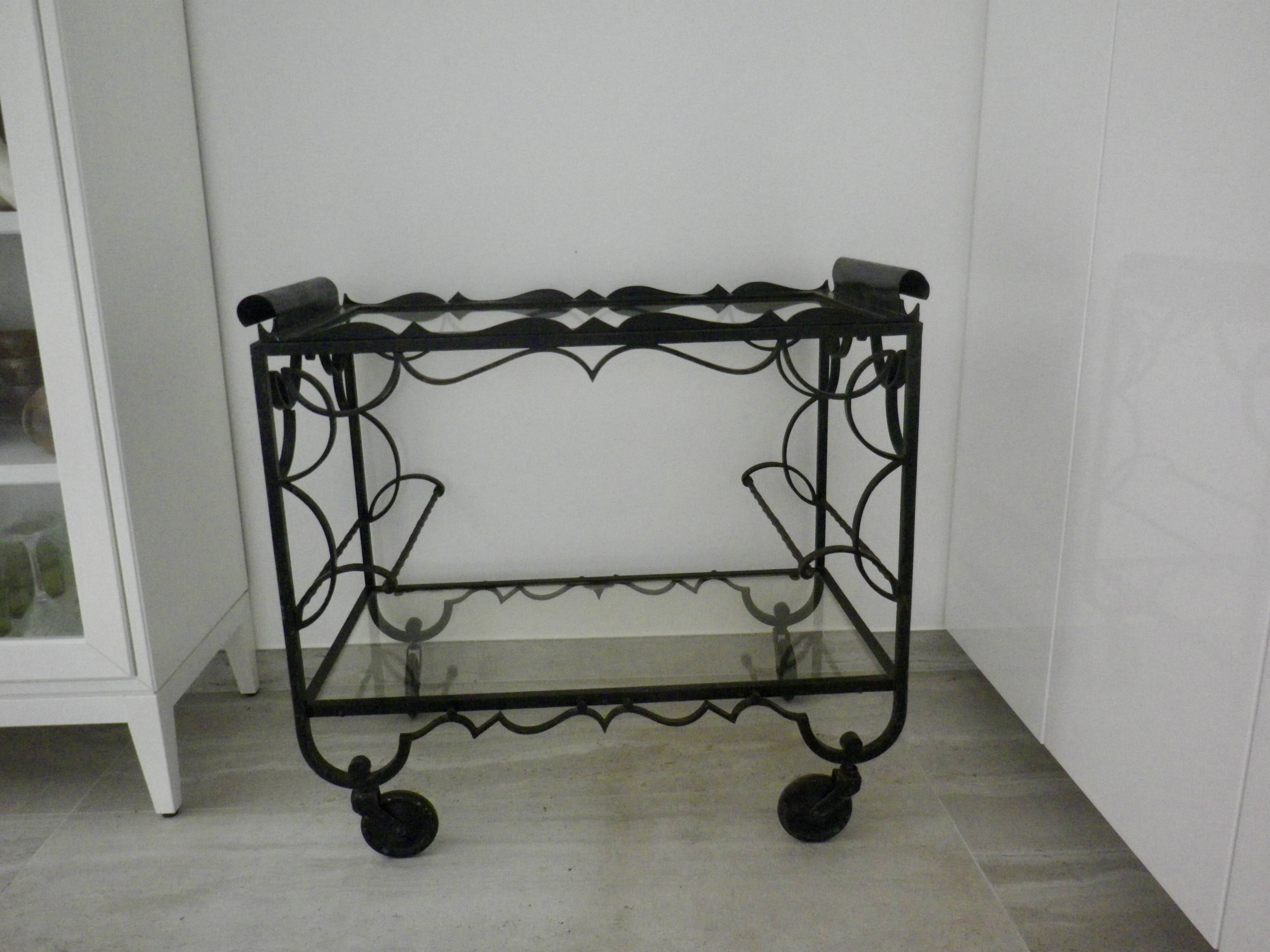 Vintage serving trolley from the 1930s-1940s.