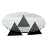 Table basse vintage base triangulaire en verre design années 80 minimaliste