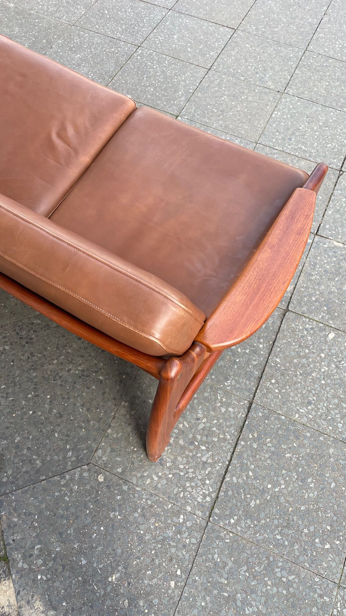 Scandinavian teak and leather sofa from the 70s
