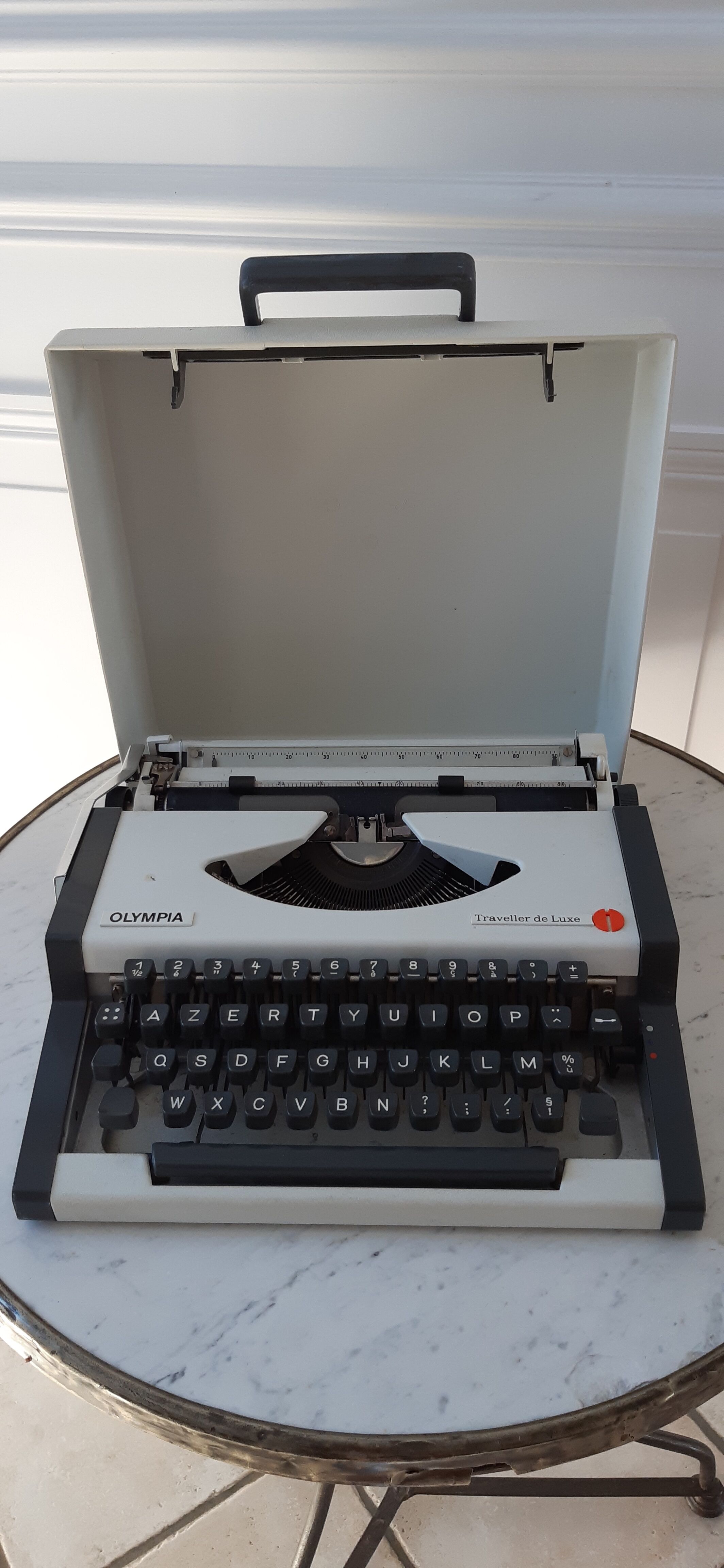 Olympia Traveller Luxe Typewriter