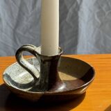 Small hand-held candle holder in two-tone brown and gray stoneware H6.5
