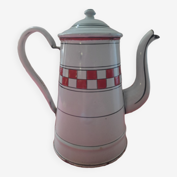 White enamelled sheet metal coffee maker with red checkerboard and Lustucru decoration nets in relief