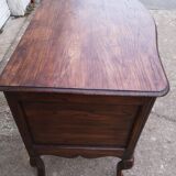 Commode nîmoise