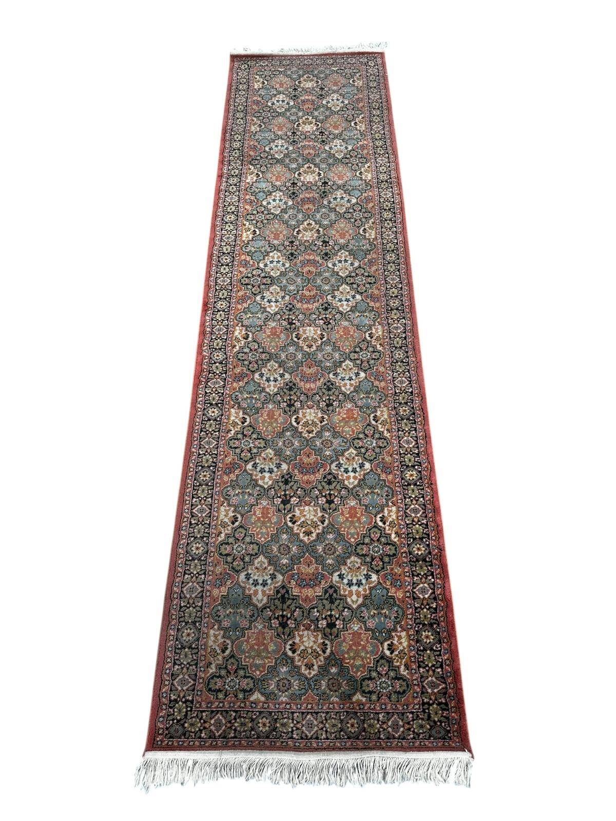 Oriental hallway rug 3m x 80cm