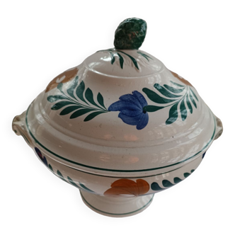 Tureen