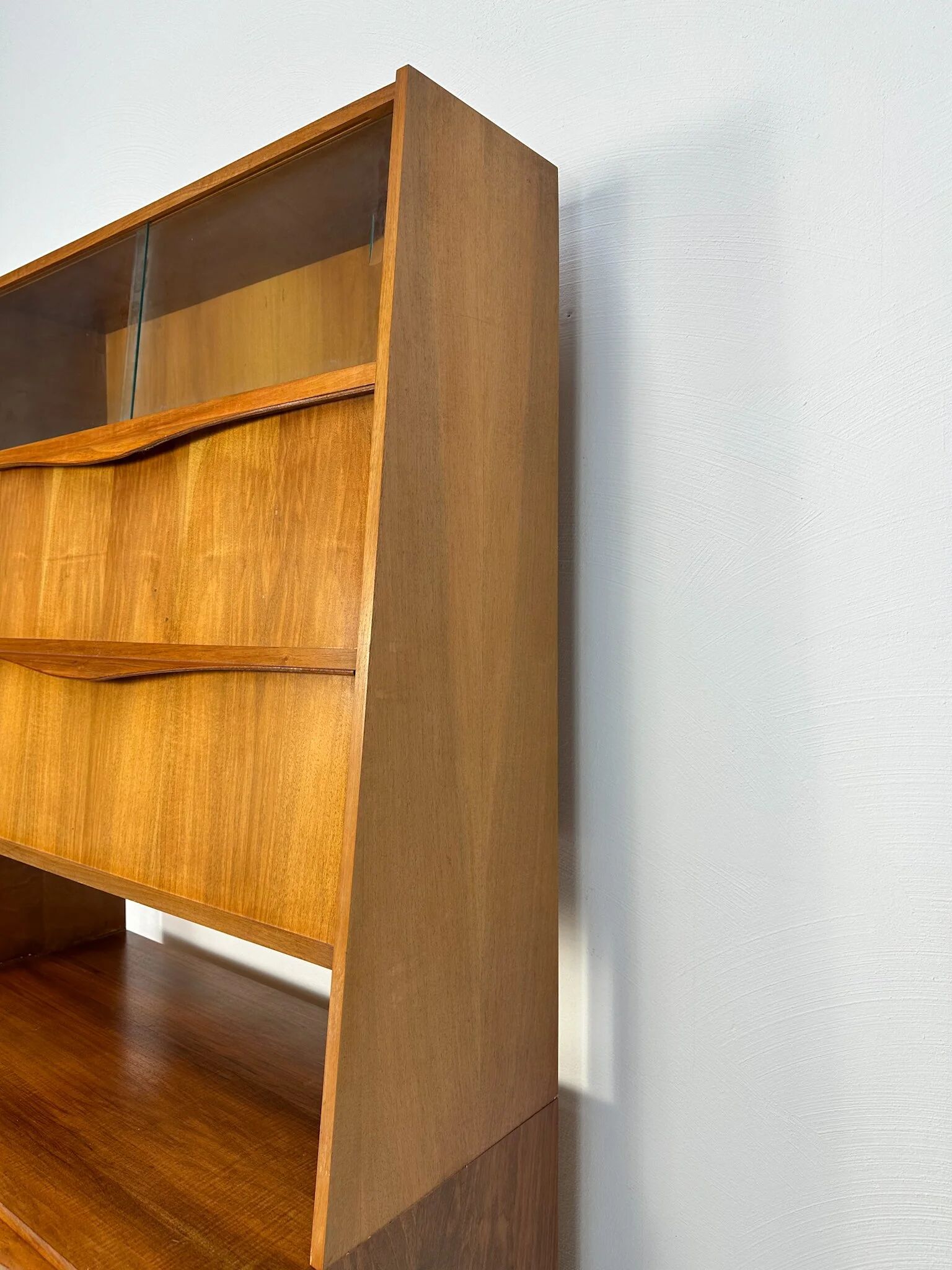 Secrétaire en noyer par Franz Ehrlich pour Hellerau, années 1950