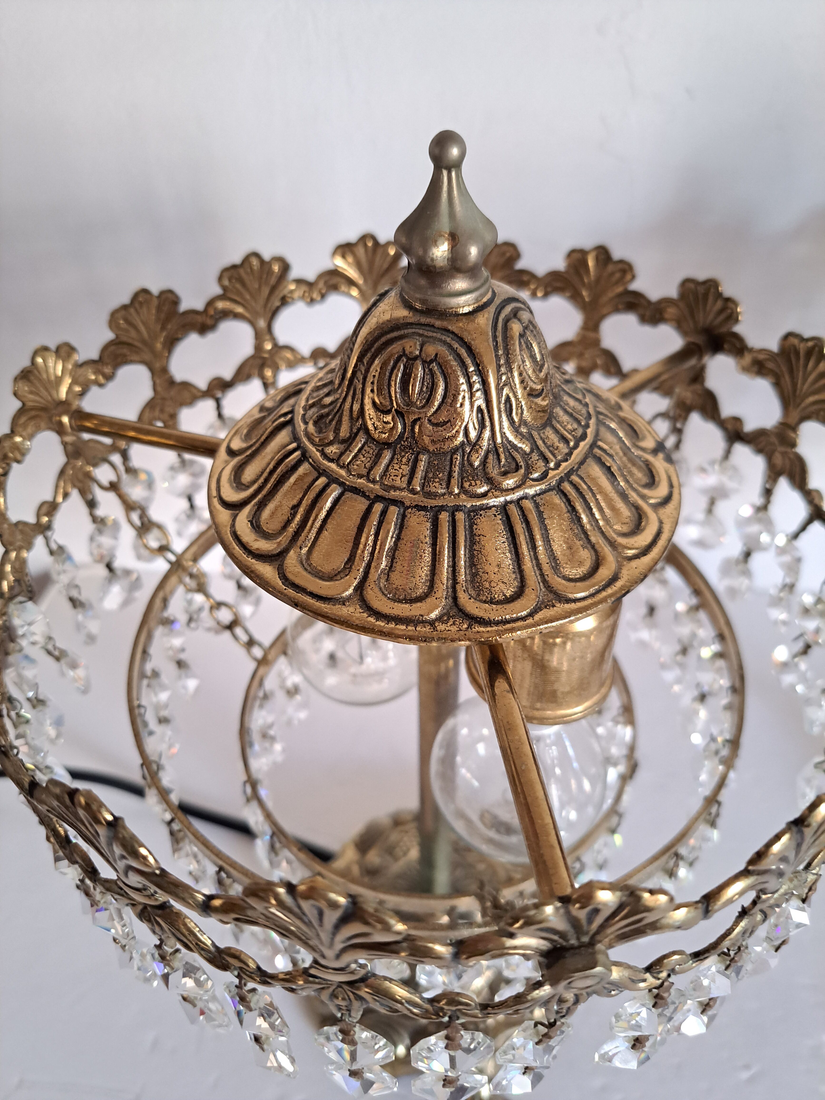 Pair of bedside lamps with tassels