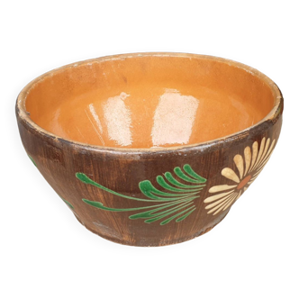 Glazed terracotta salad bowl