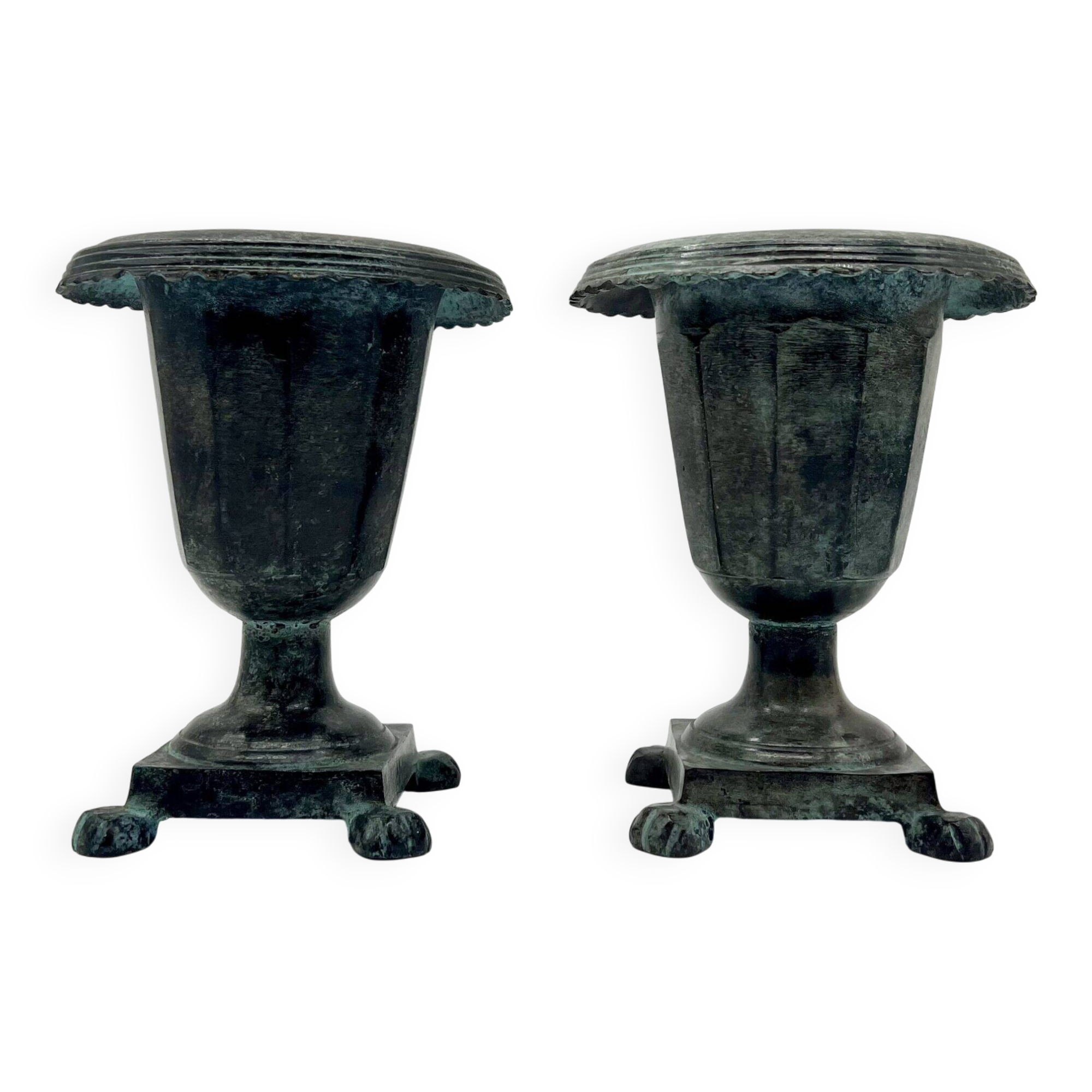 Pair of "Médicis" vases in verdigris – 1950s