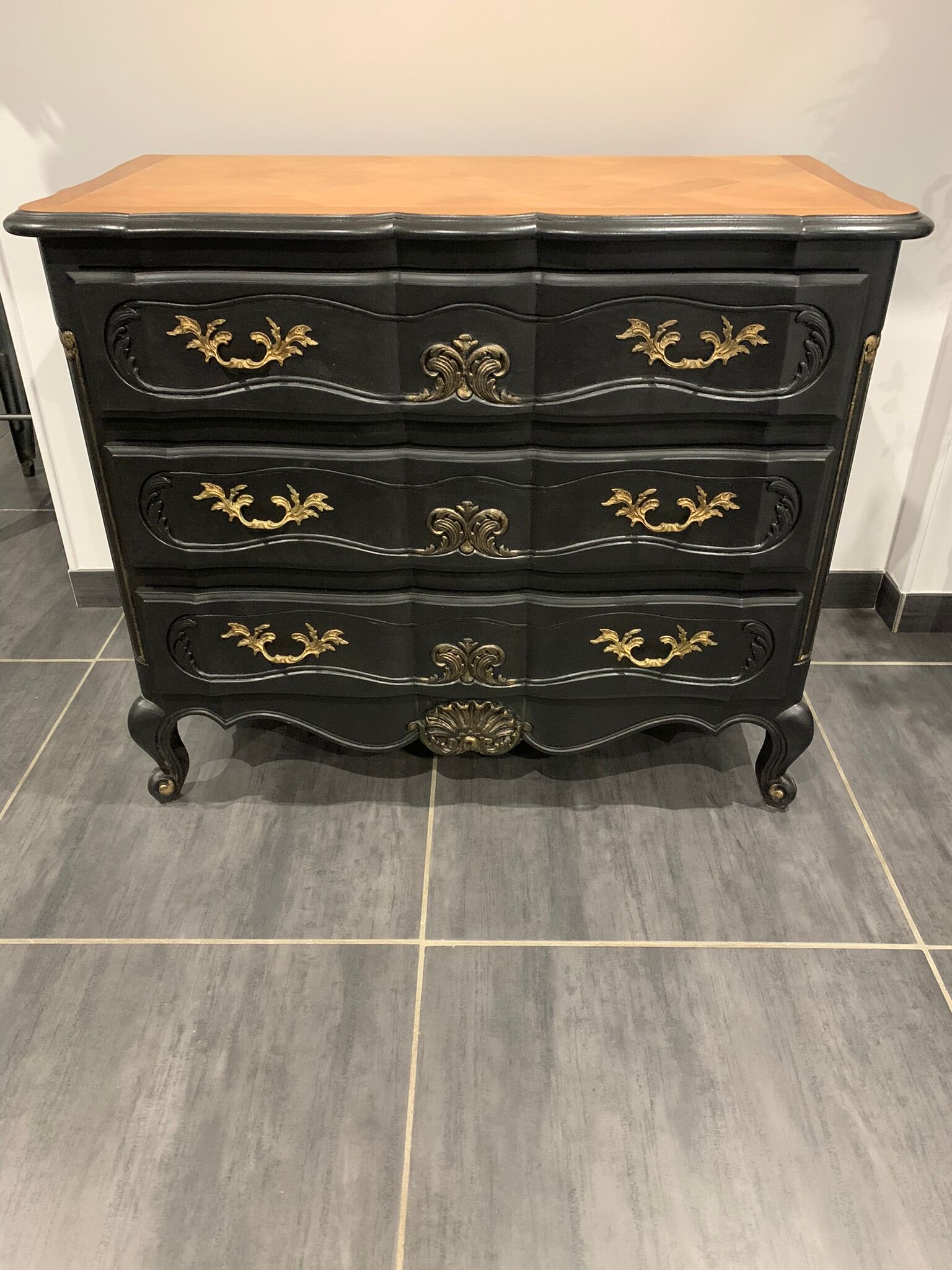Vintage Louis XV style chest of drawers restyled