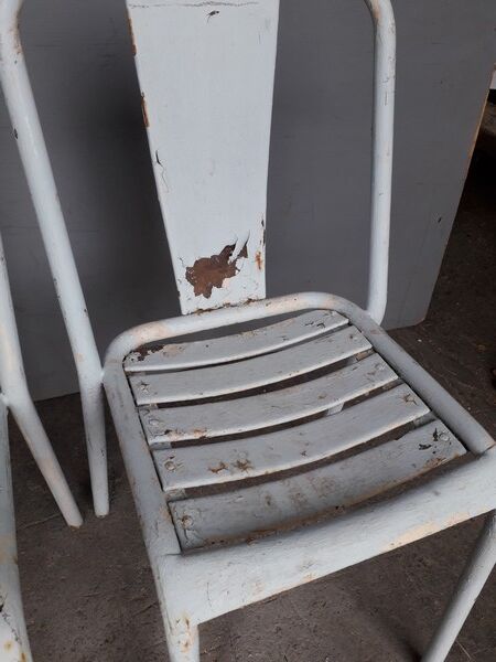 Pair of metal chairs 1960 vintage