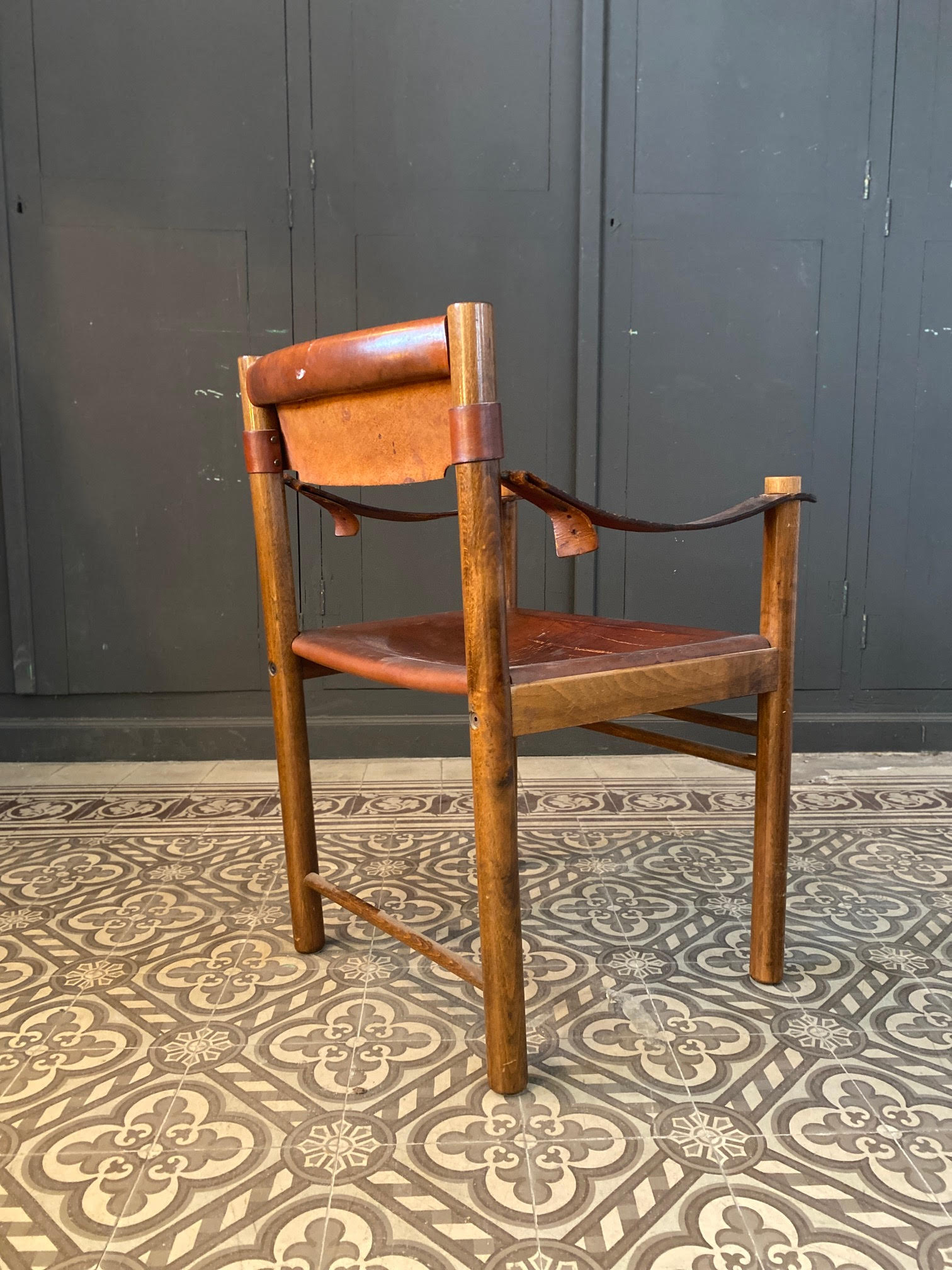 "Ibisco" armchair, wooden and leather Italy 1960