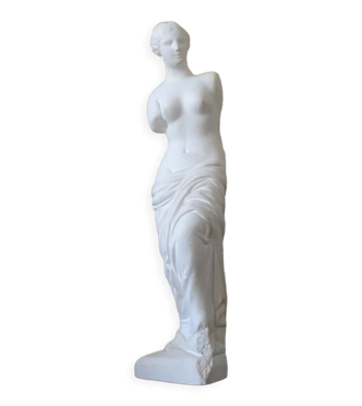 Statuette