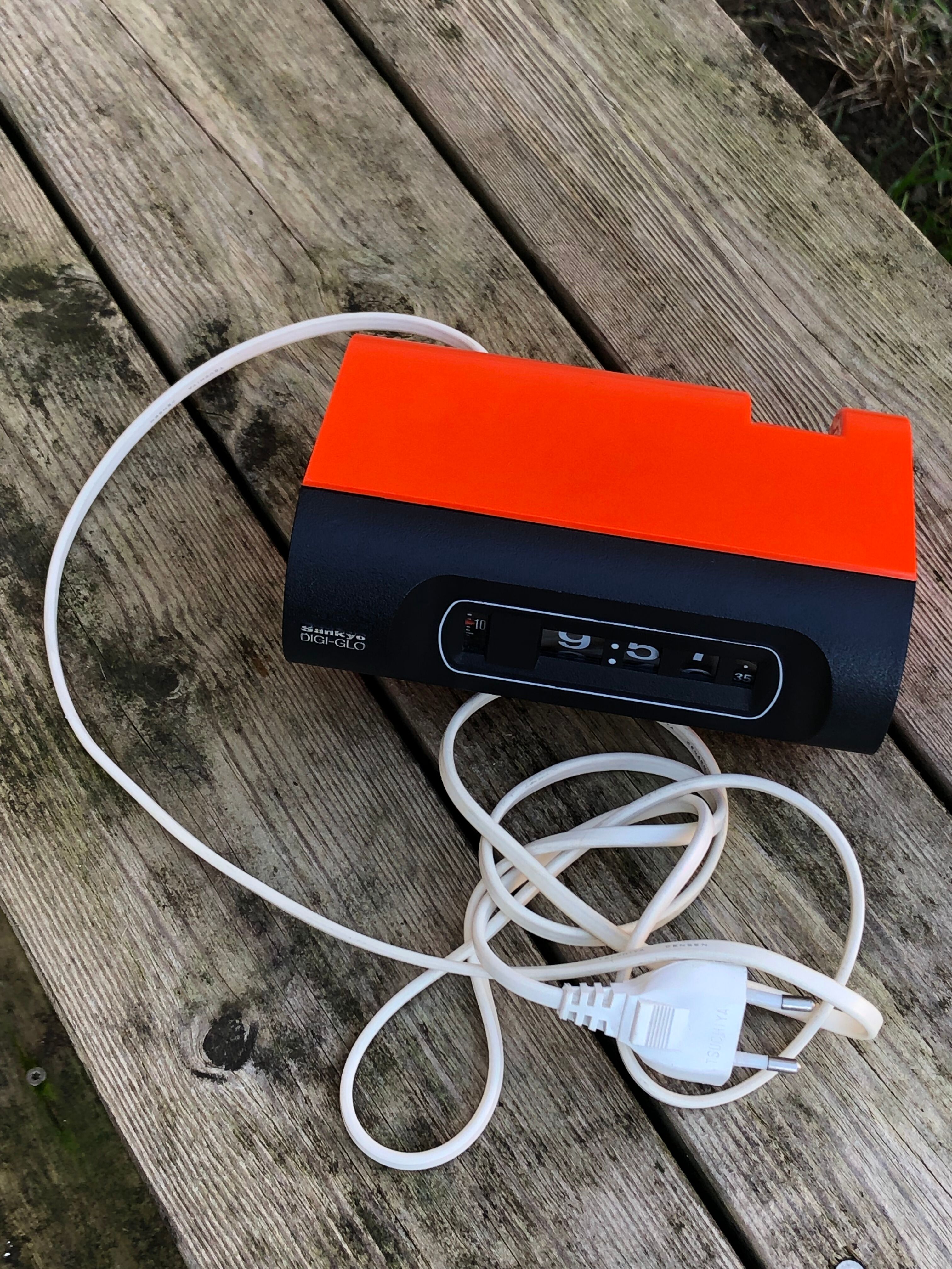 Orange alarm clock Sankyo Digi-Glo