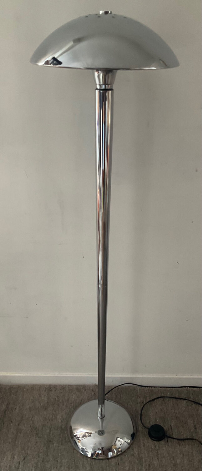 Vintage chromed metal floor lamp from the 60s-70s