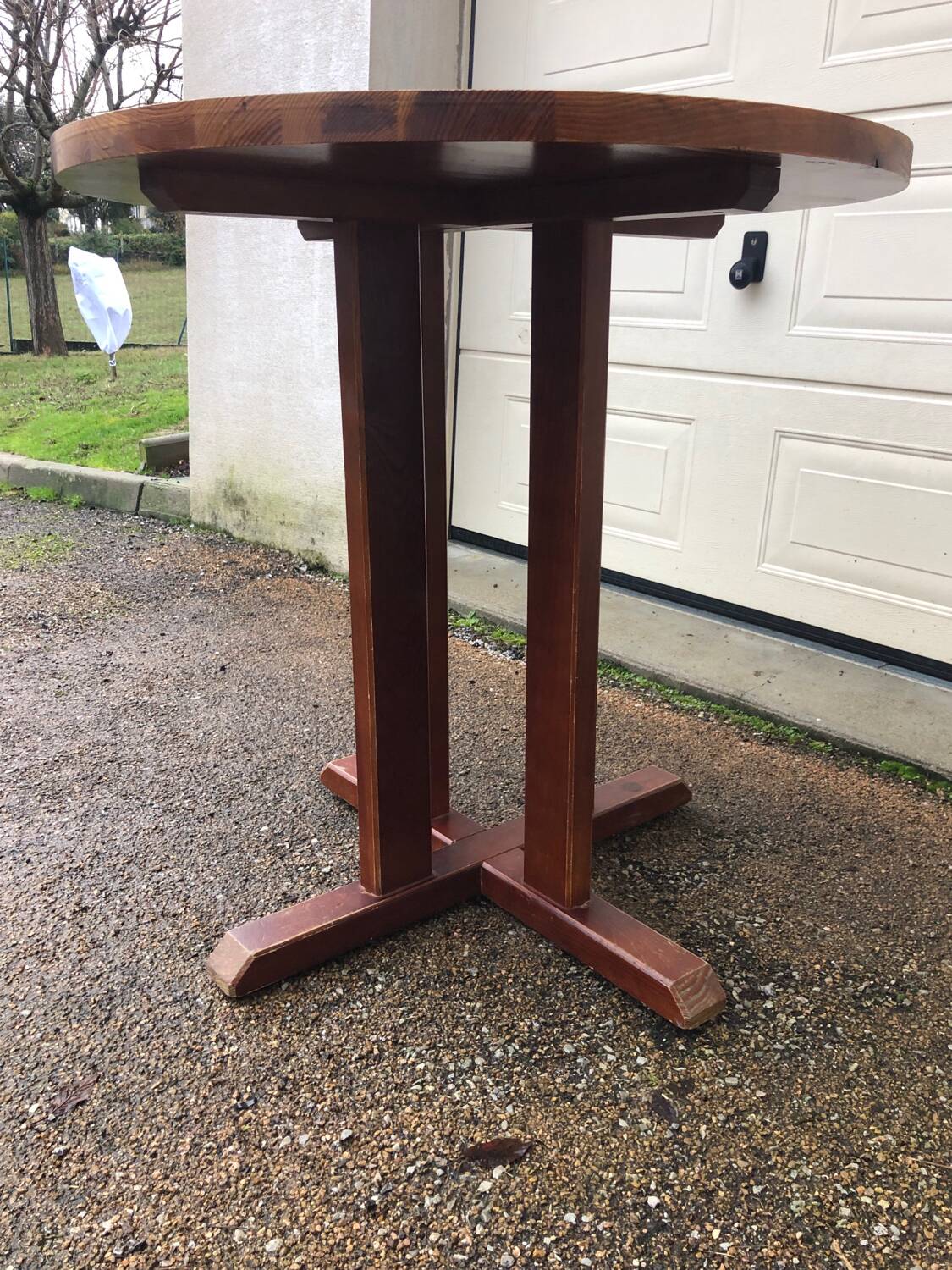 Table haute et ronde bois
