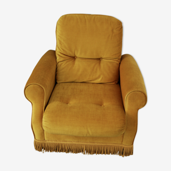 Fauteuil crapaud vintage jaune