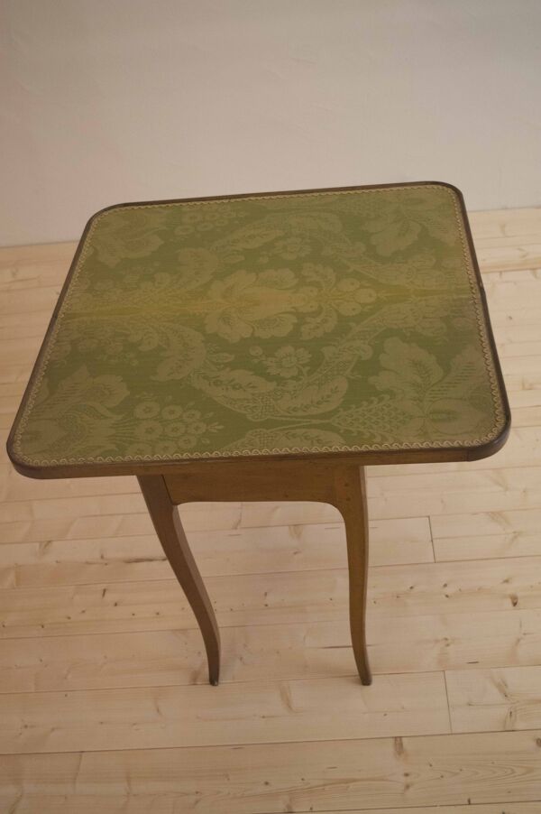 Table de jeux louis XVI, transition