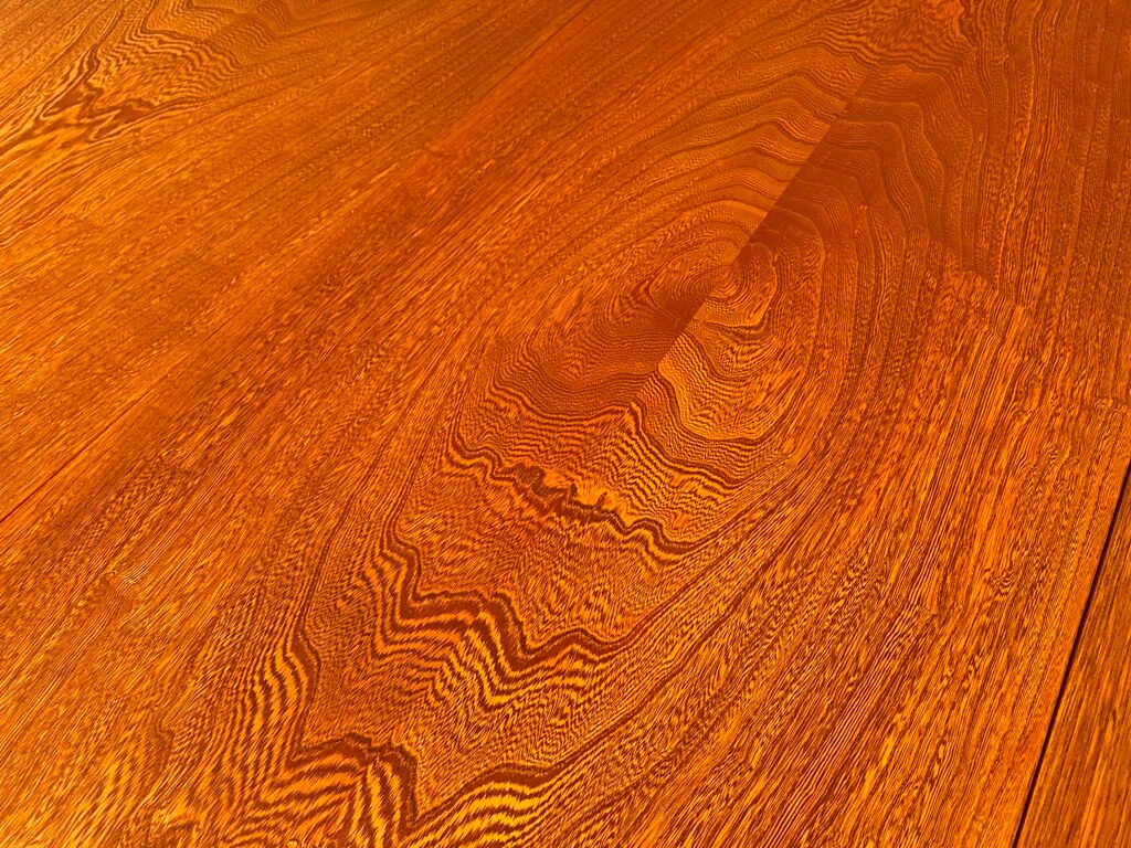 Scandinavian type extendable round table in teak and teak veneer year 1960