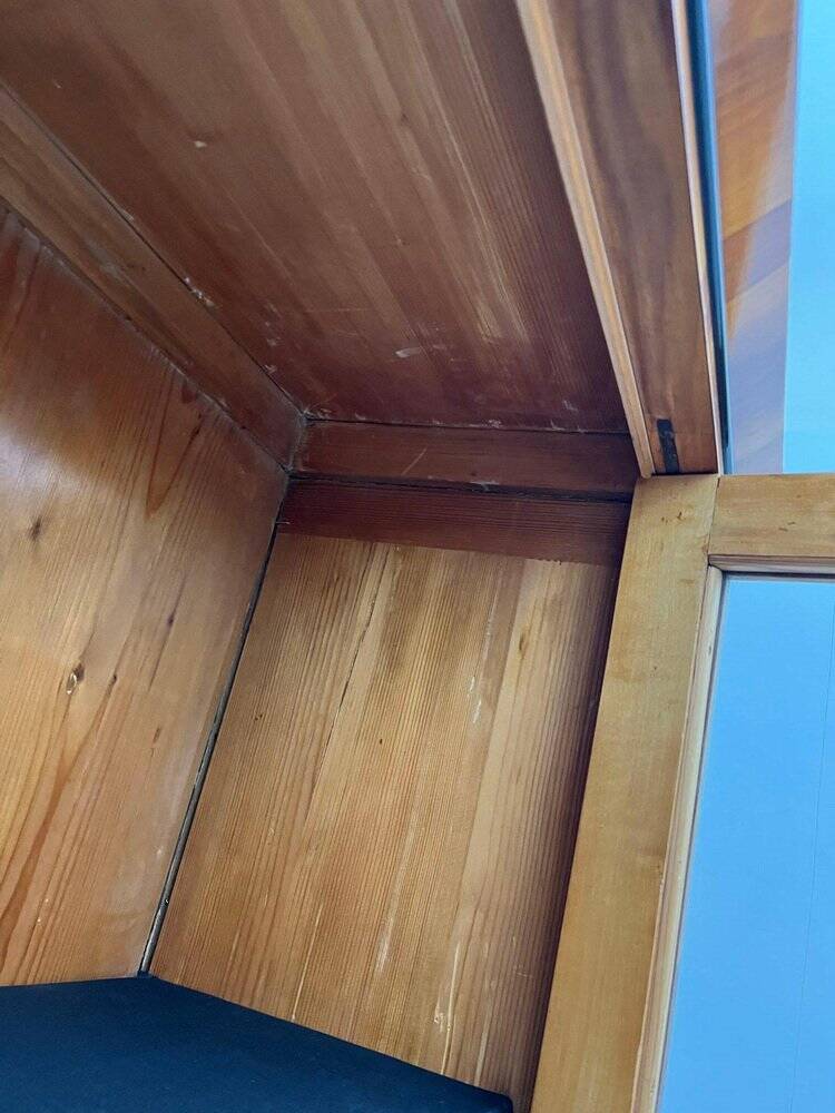 Biedermeier Display Cabinet in Cherry Veneer, Ash Burl, Austria, 1820s