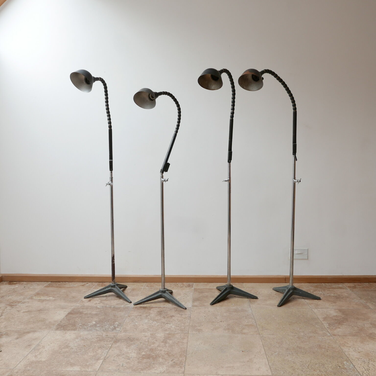 Set of 4 industrial floor lamp