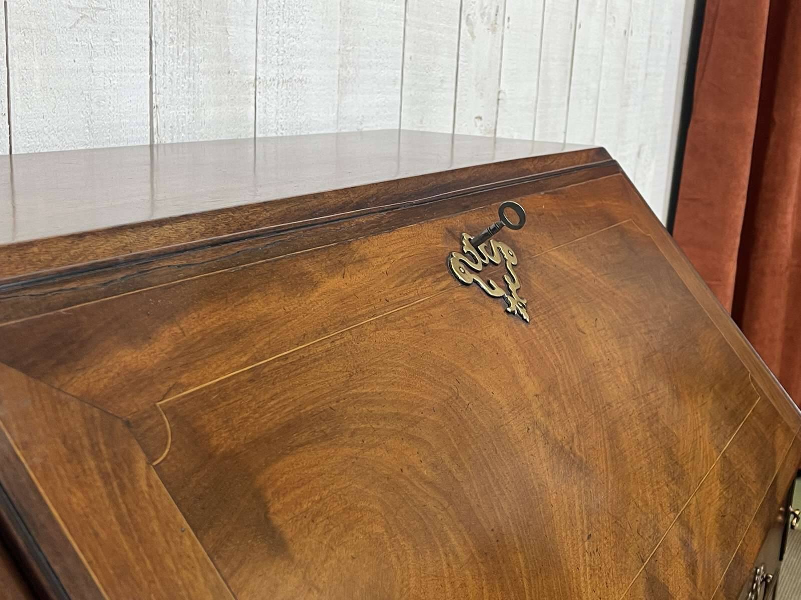 English Georgian donkey desk from the 19th century, mahogany and oak.