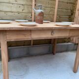 Farm table