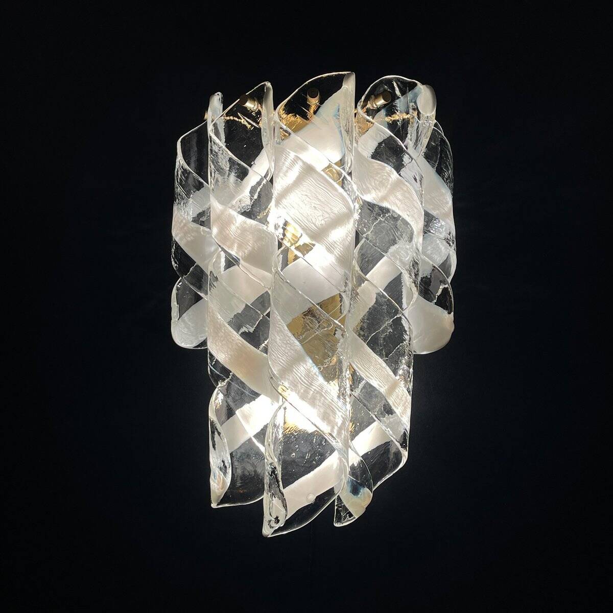 Vintage Murano Torciglioni wall lamp by Avmazzega, Italy, 1970s