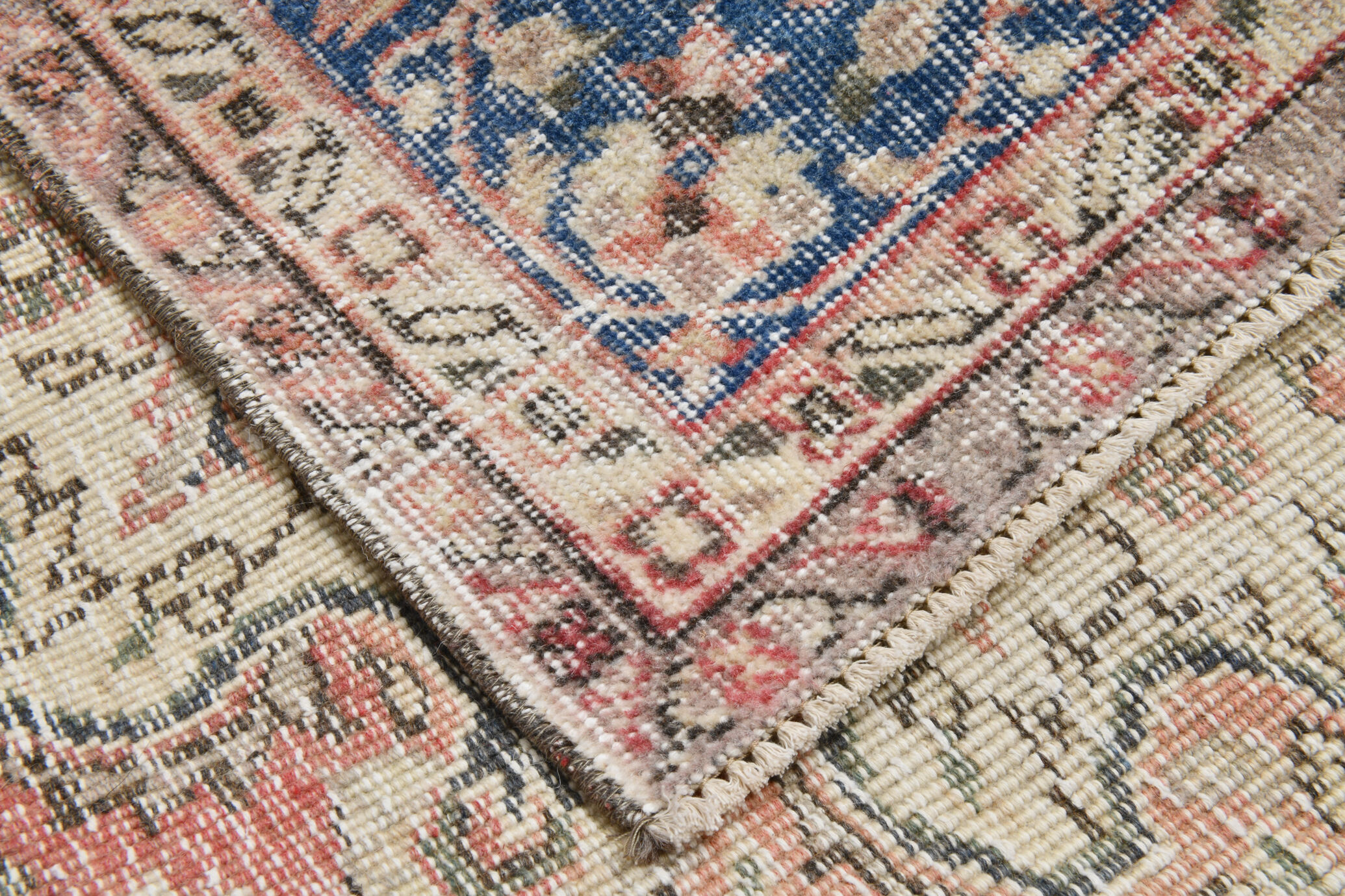 Tapis persan, 166x270Cm