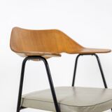 Robin Day. Thermoformed wooden office chair. Airborne circa 1950-60