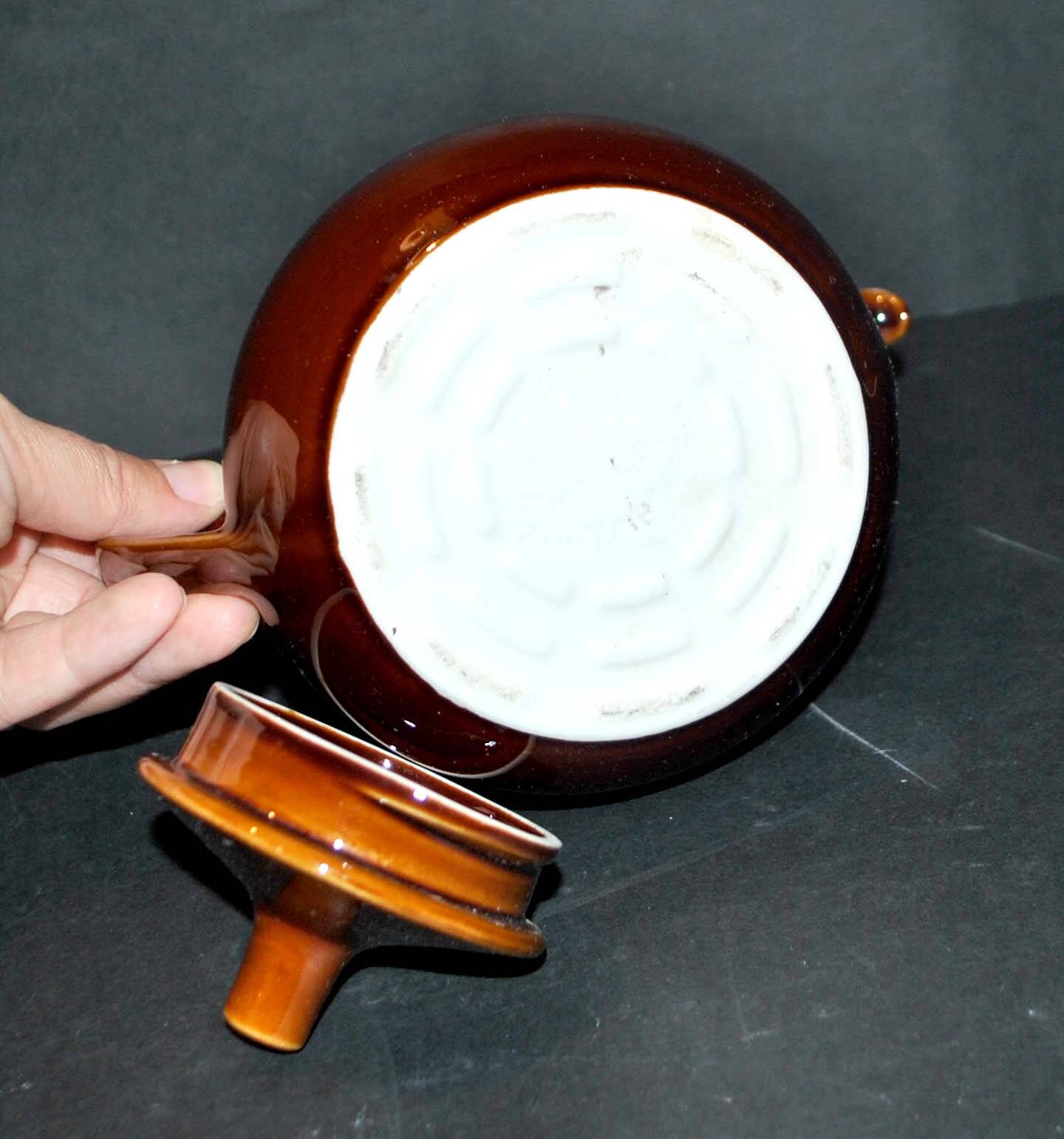 Vintage Villeroy Boch ceramic teapot 1960-70 chocolate caramel color