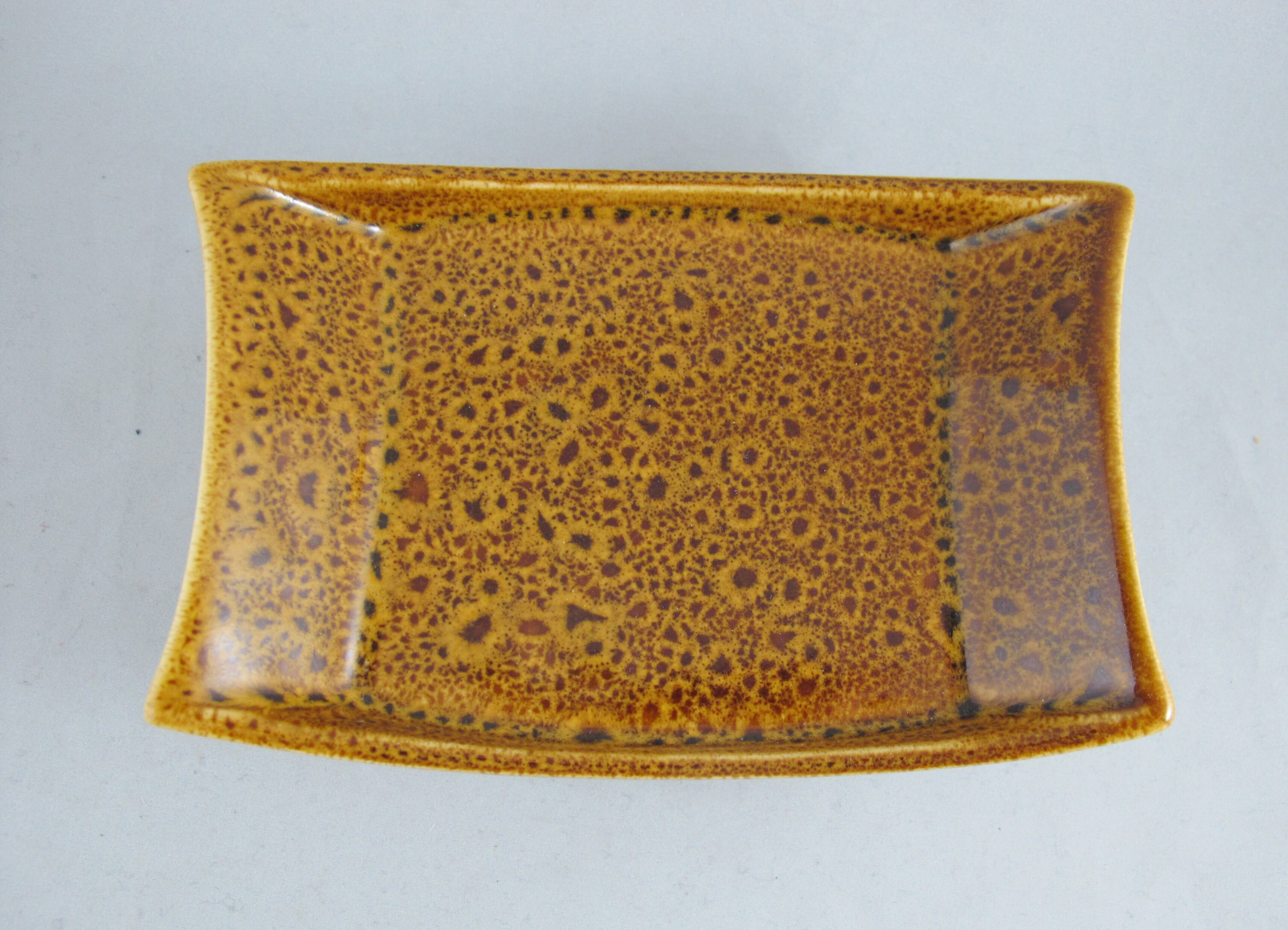 empty pocket or porcelain candle holder