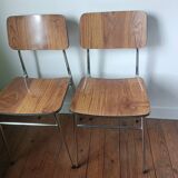 Deux chaises vintage en formica