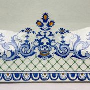 Gien, vegetable dish, soup tureen and its lid in fine earthenware, Rouen decoration.