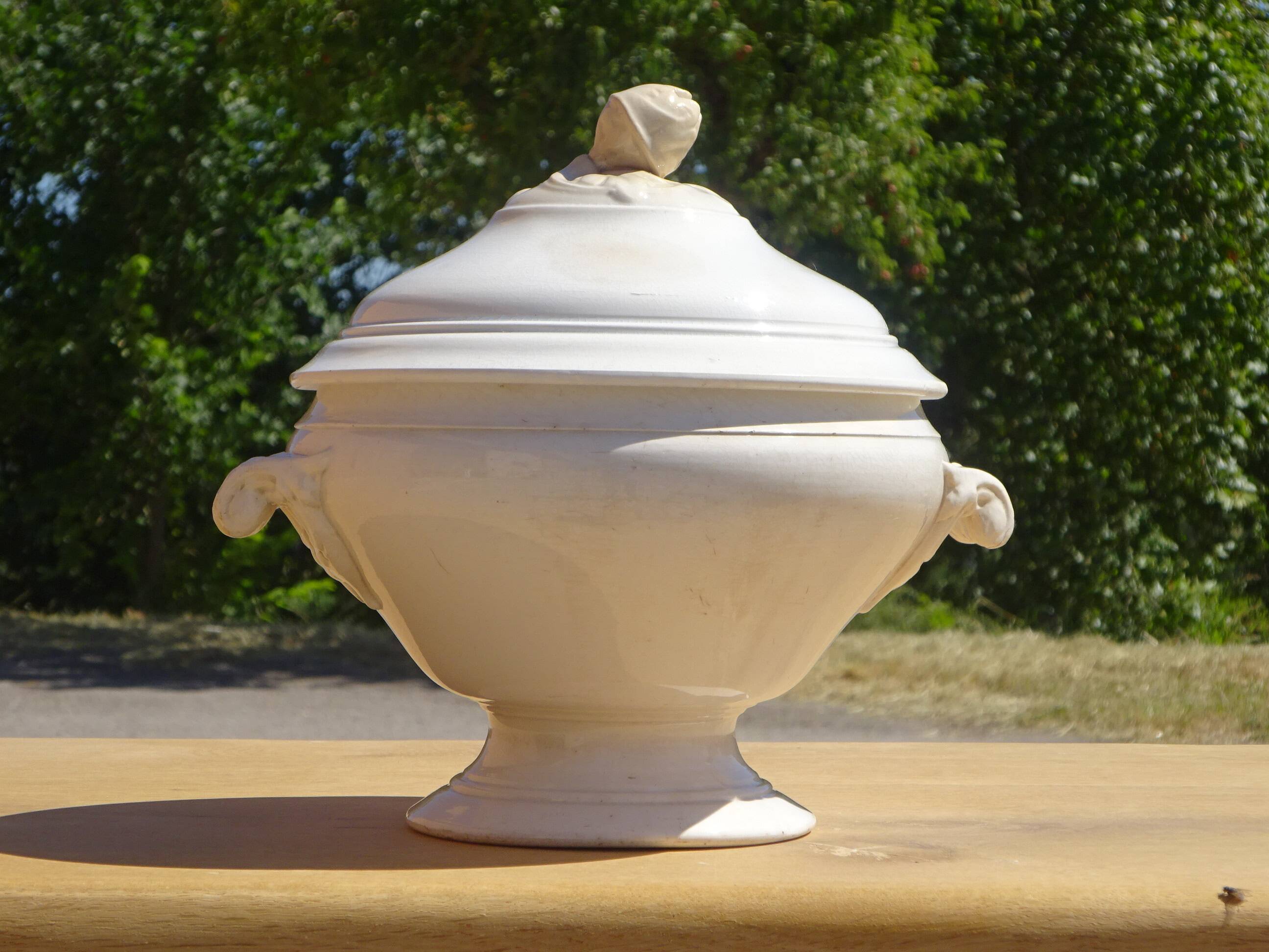 Old soup tureen, Digoin/Sarreguemines