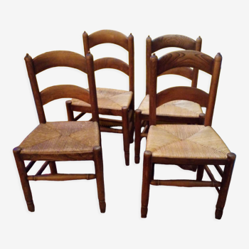 4 chaises anciennes
