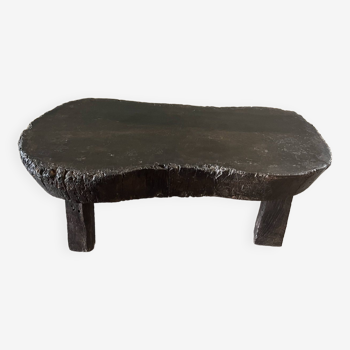 Small old Asian wooden coffee table in Japanese style, kidney-shaped top