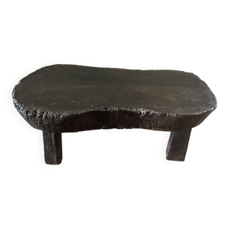 Small old Asian wooden coffee table in Japanese style, kidney-shaped top