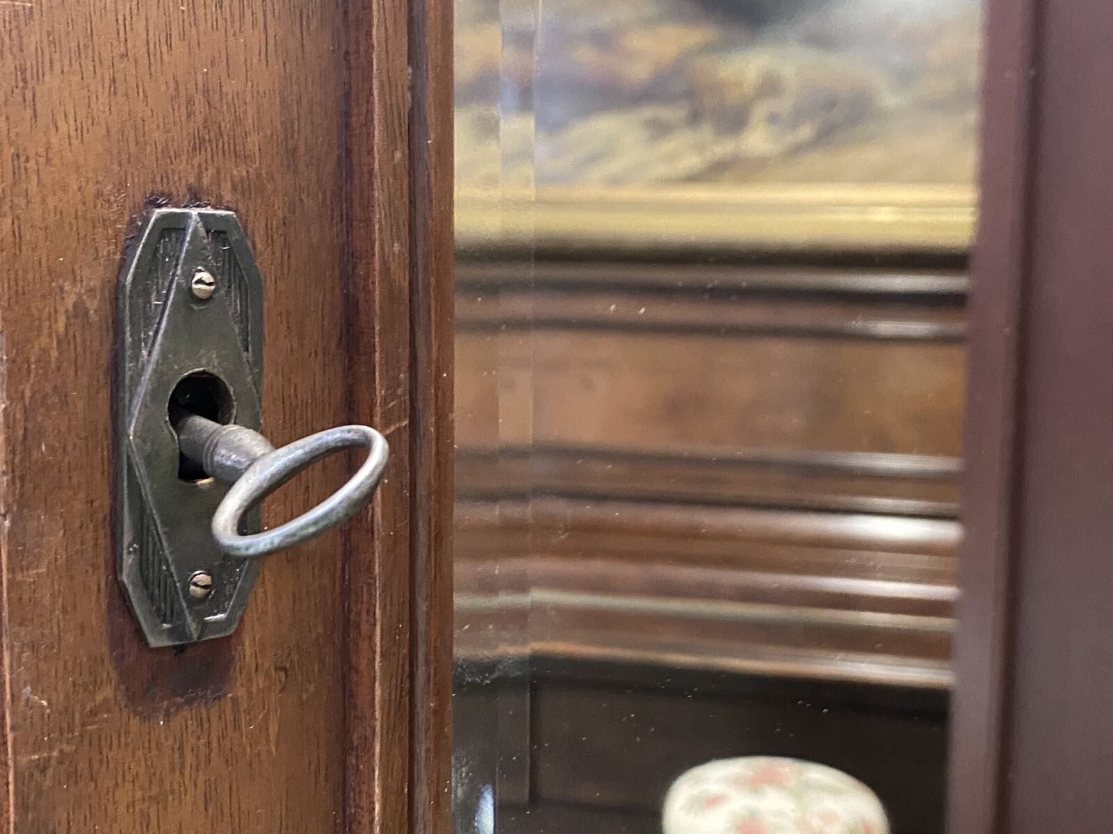 Dressing art deco walnut wardrobe