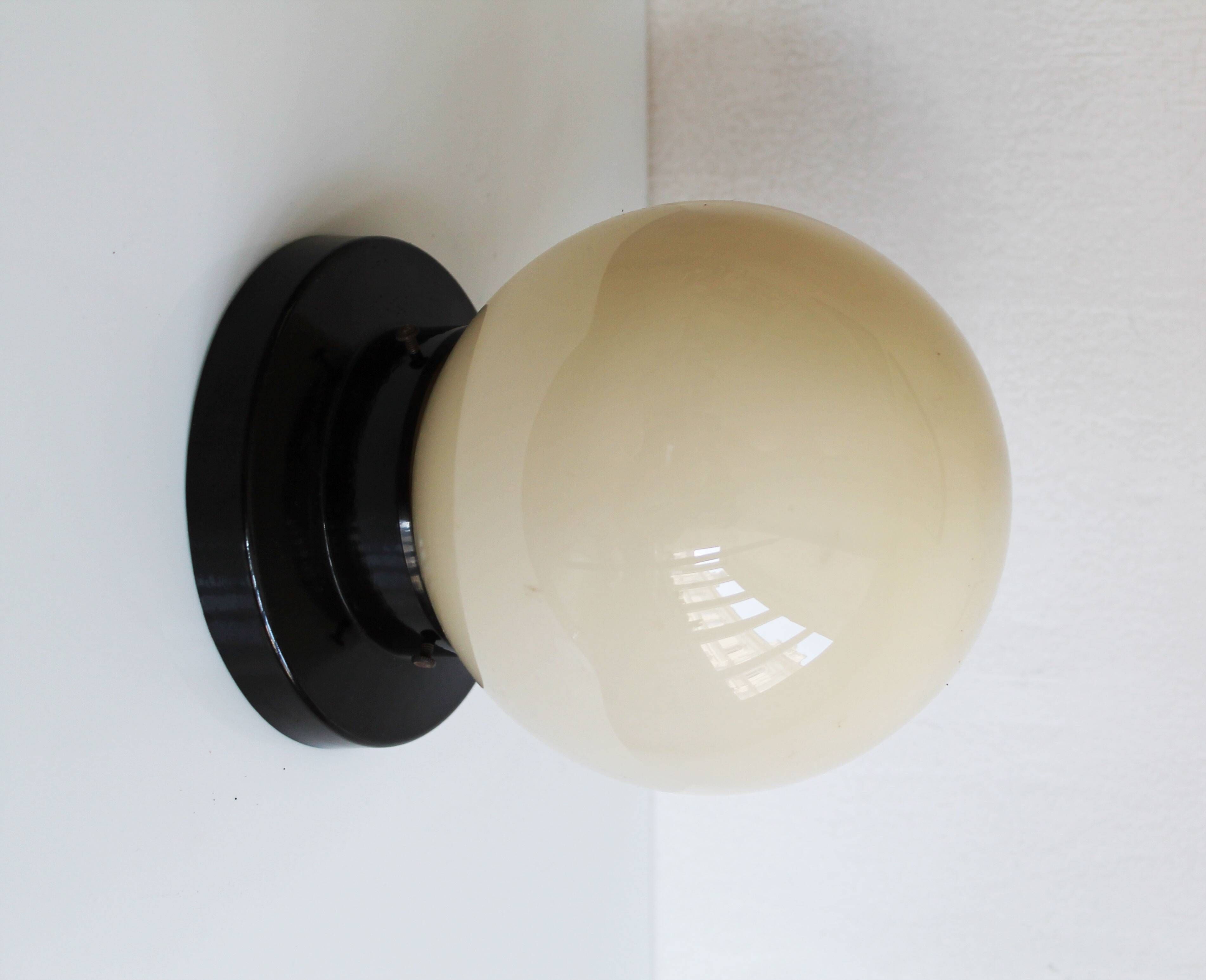 Original 1930s Functionalist Bakelite Lamp – Ceiling or Wall Light