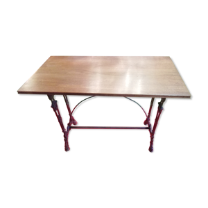 Table de bistrot dessus