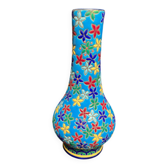 Vase cornet Longwy en faïence émaillée à décor flora,l début XXème