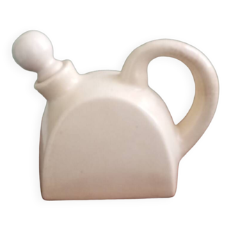 Cracked ceramic teapot