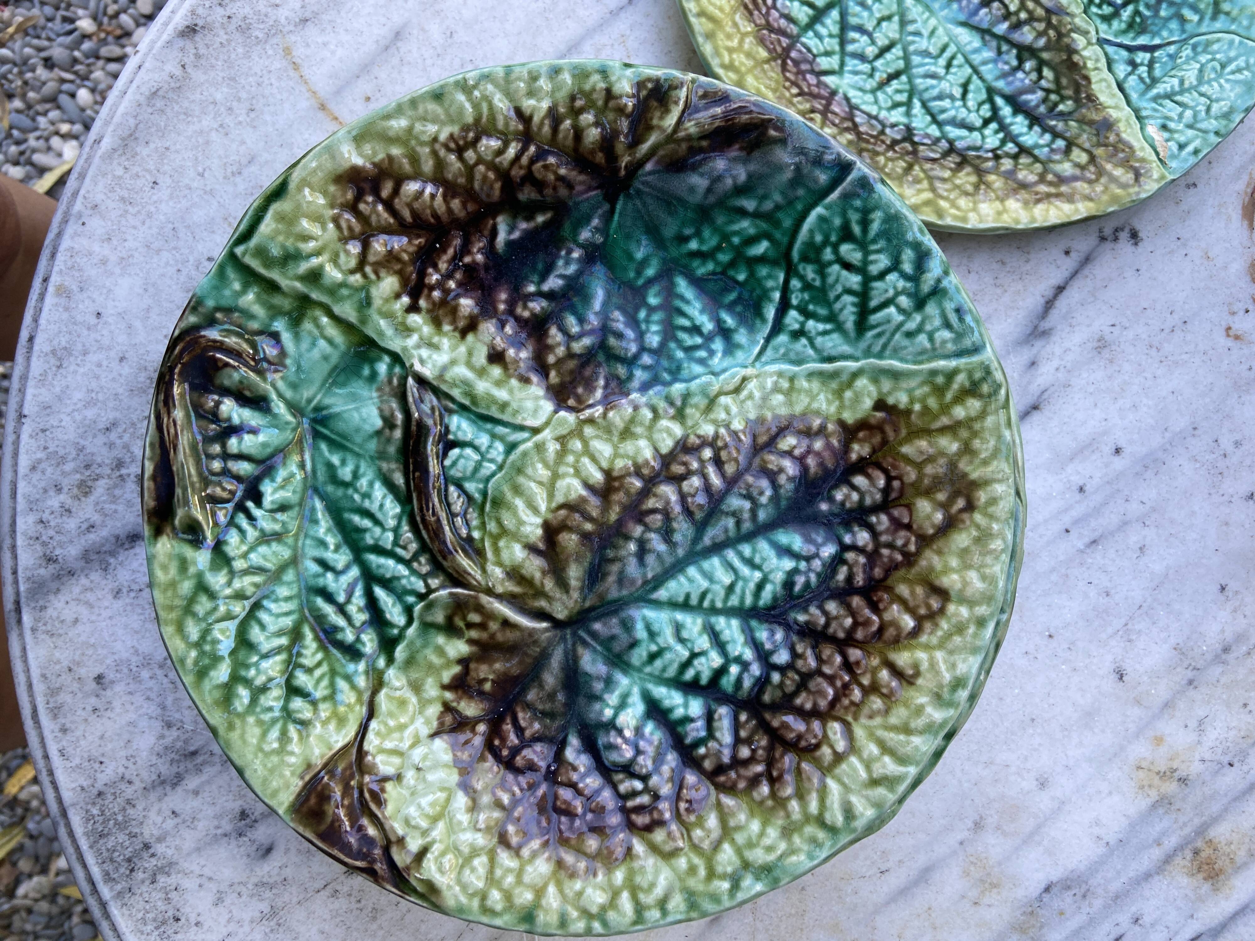 Set 8 slush plates with leaf decoration