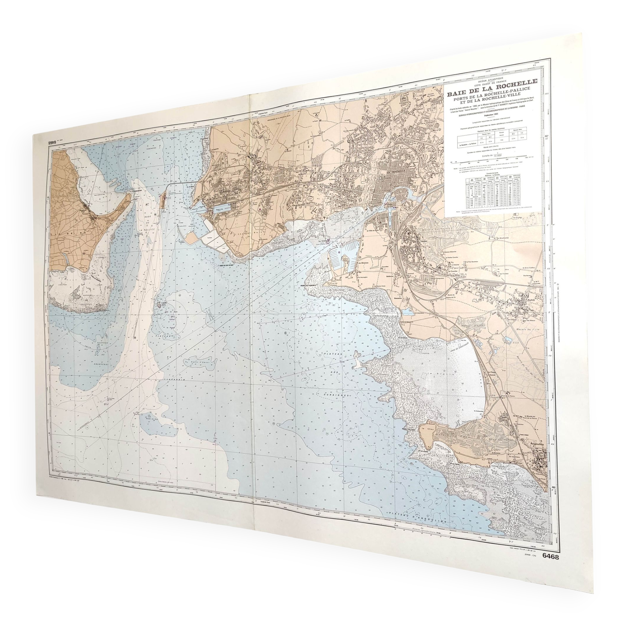 Vintage map of the bay of La Rochelle Charente Maritime 1965